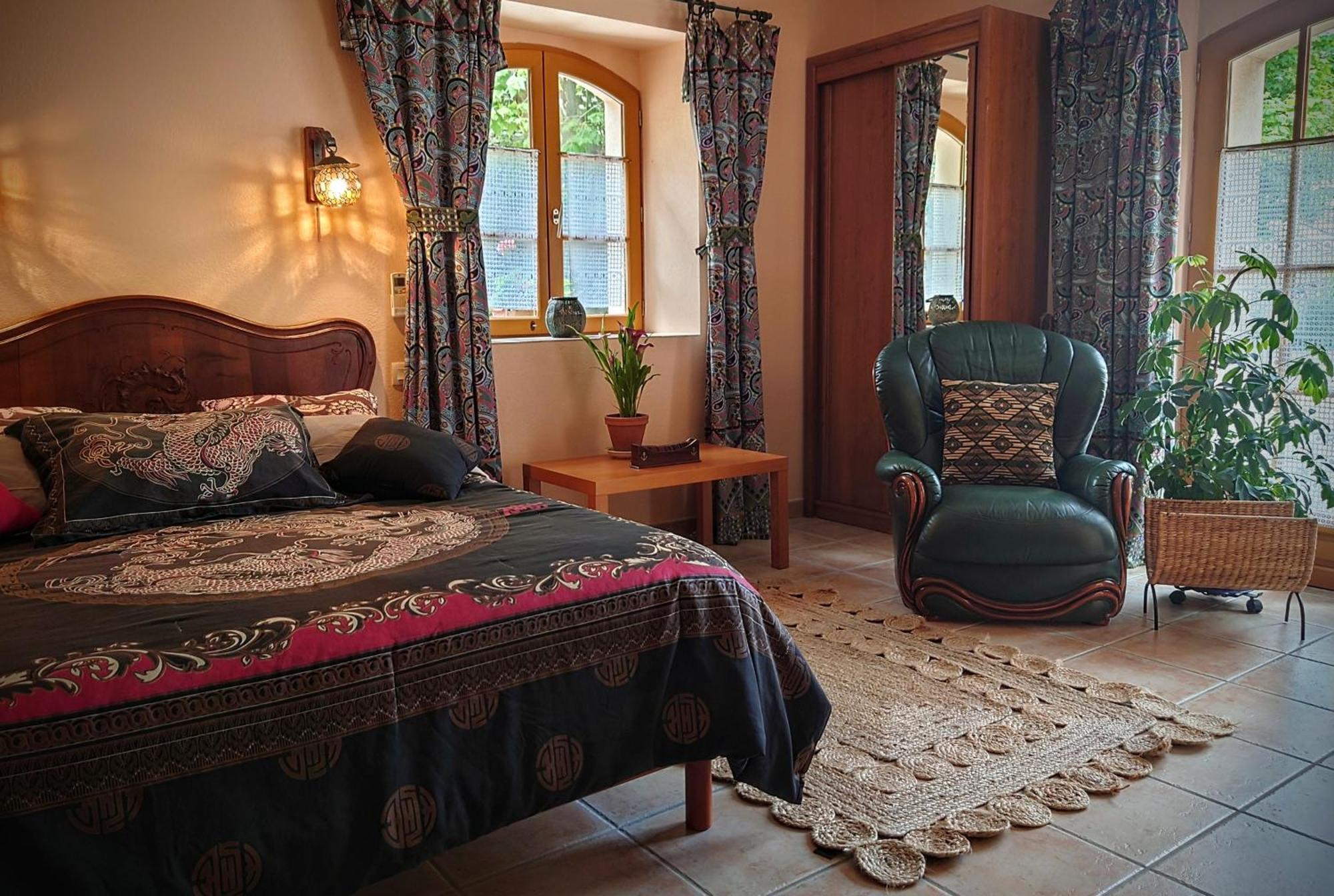 Relais De Laval Pensión