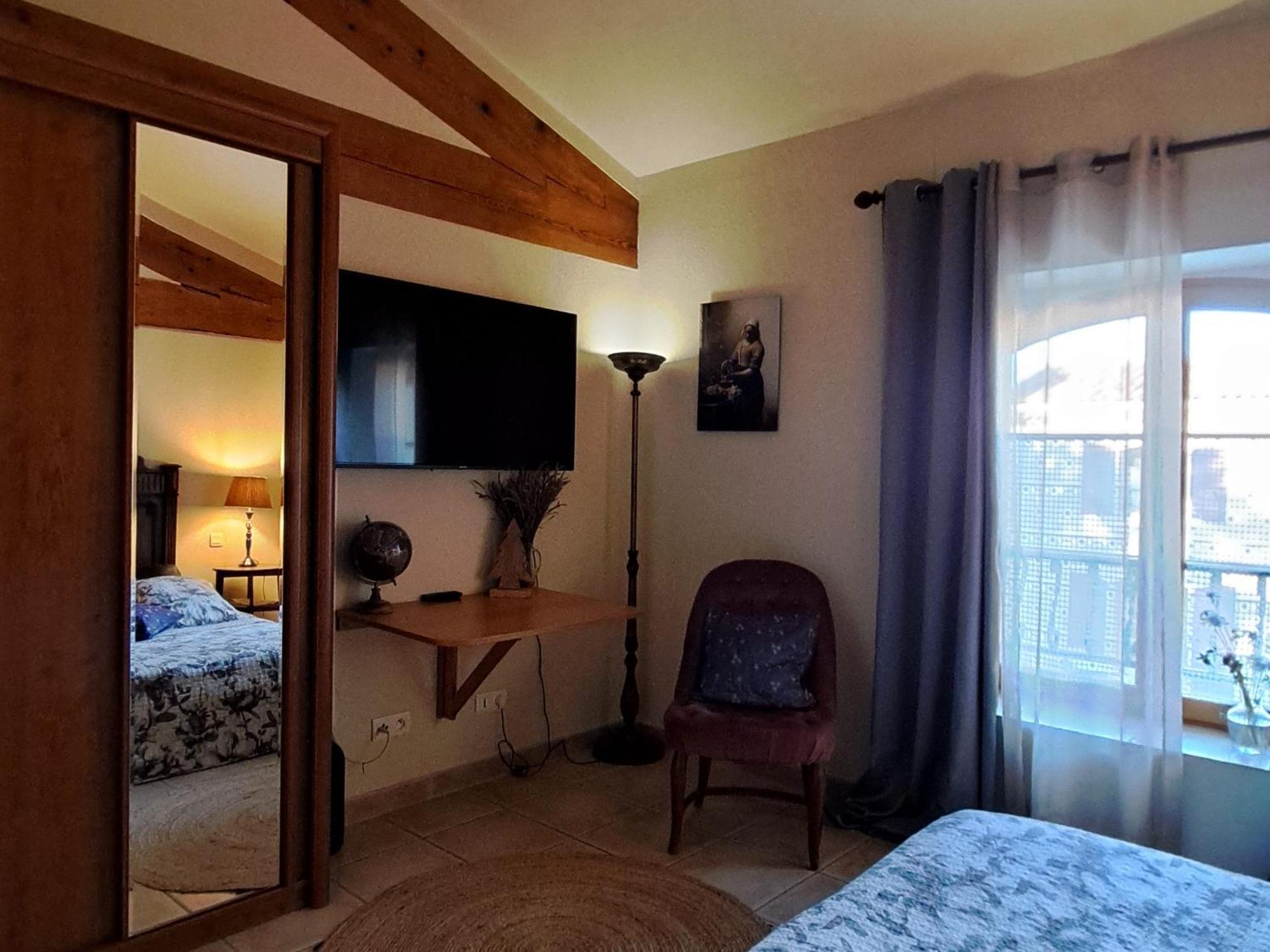 Relais De Laval 3*
